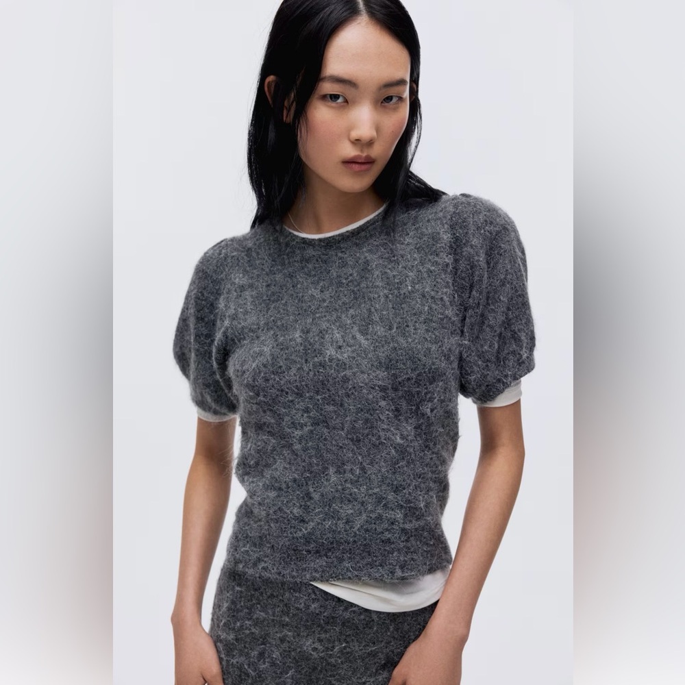 H&M Heathered Gray Short-Sleeve Fuzzy Knit Top